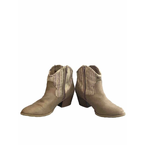 Unlisted By Kenneth Cole Women’s It’s A Hit Side Zip Fabric Top Sz 7.5 Bootie - Picture 1 of 8